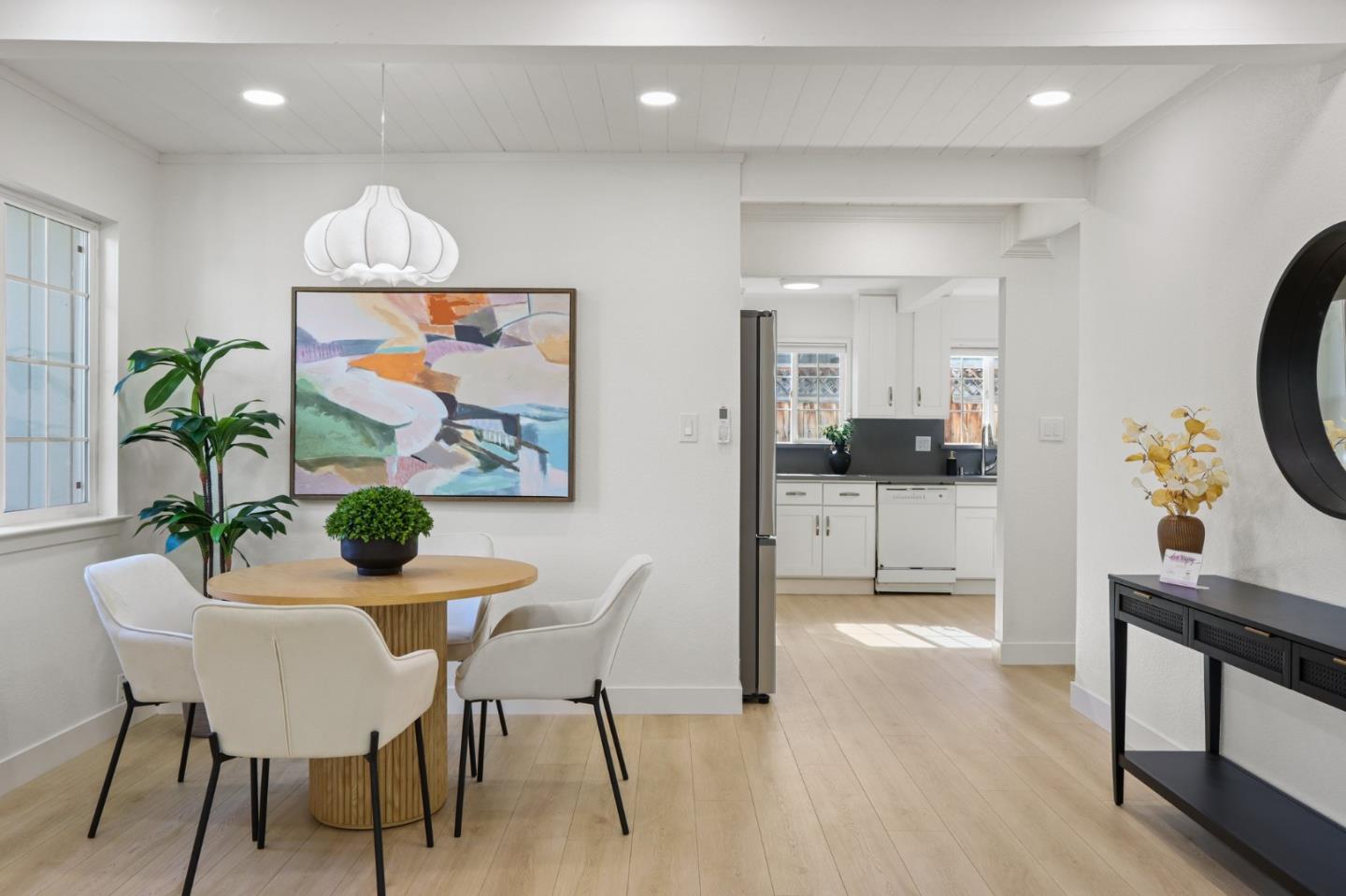 Detail Gallery Image 13 of 35 For 894 Lori Ave, Sunnyvale,  CA 94086 - 3 Beds | 2 Baths
