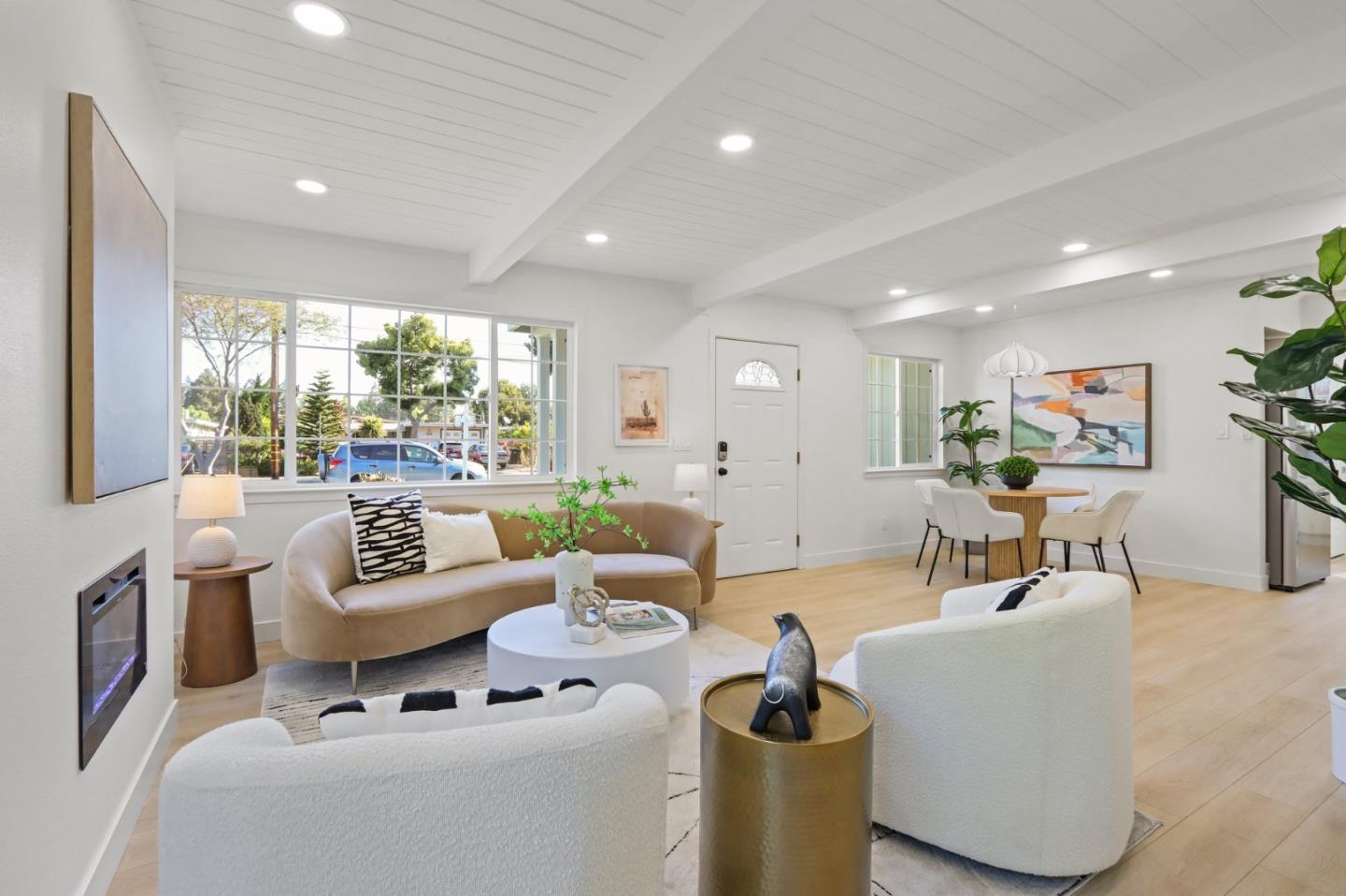 Detail Gallery Image 6 of 35 For 894 Lori Ave, Sunnyvale,  CA 94086 - 3 Beds | 2 Baths