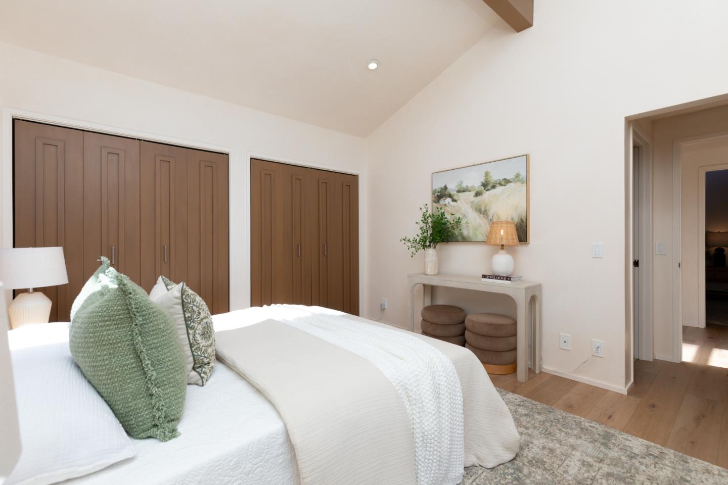 Detail Gallery Image 14 of 30 For 0 San Carlos 4 Ne of Third, Carmel,  CA 93923 - 2 Beds | 3 Baths