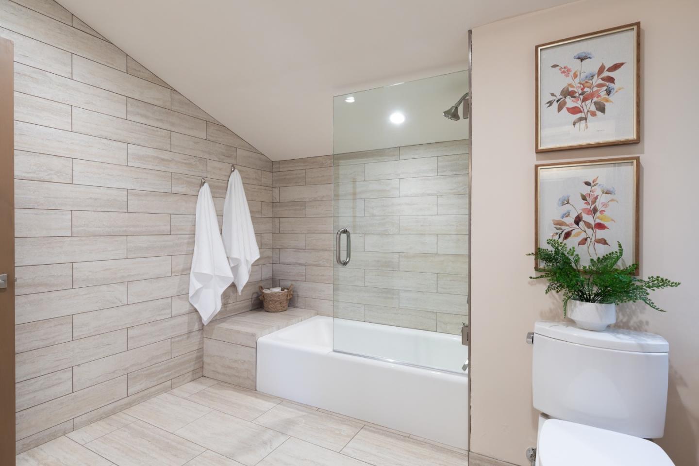 Detail Gallery Image 17 of 30 For 0 San Carlos 4 Ne of Third, Carmel,  CA 93923 - 2 Beds | 3 Baths