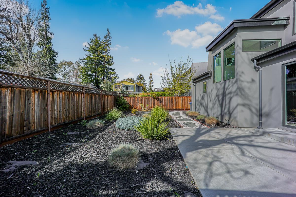 Detail Gallery Image 13 of 147 For 534 & 536 N Whisman Rd, Mountain View,  CA 94043 - – Beds | – Baths