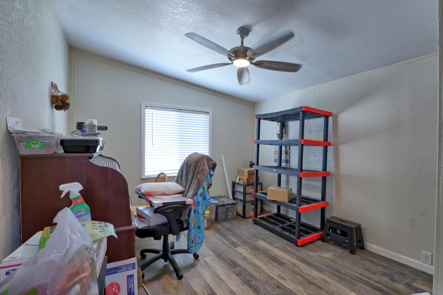 Detail Gallery Image 14 of 16 For 2900 Fairview Rd #77,  Hollister,  CA 95023 - 3 Beds | 2 Baths