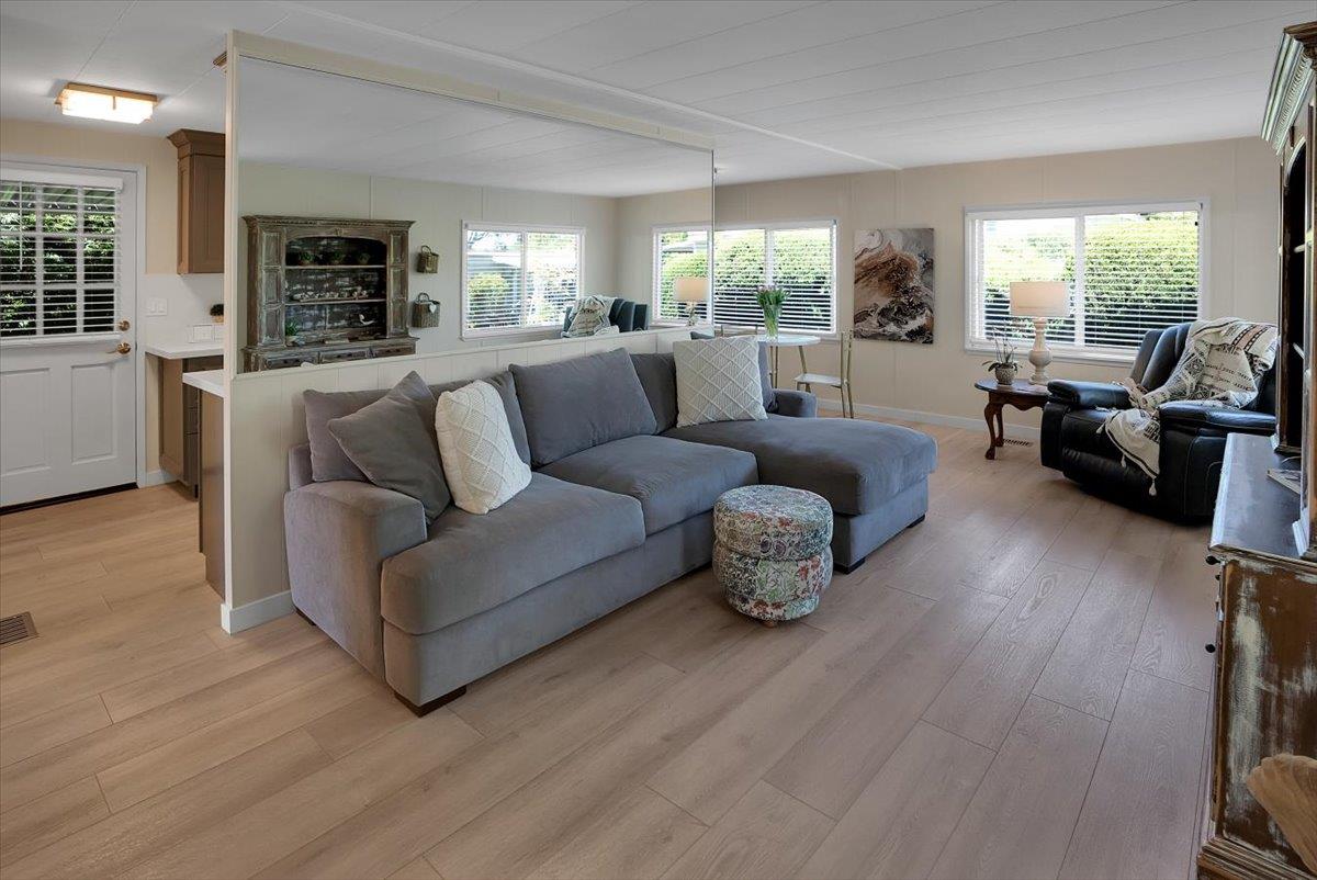 Detail Gallery Image 6 of 26 For 800 Brommer St #73,  Santa Cruz,  CA 95062 - 2 Beds | 1 Baths