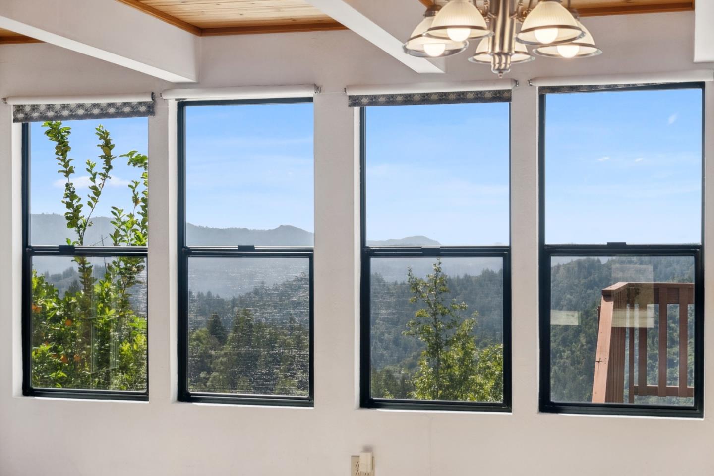 Detail Gallery Image 17 of 67 For 1315 Sunset Ridge Rd, Los Gatos,  CA 95033 - 4 Beds | 2 Baths