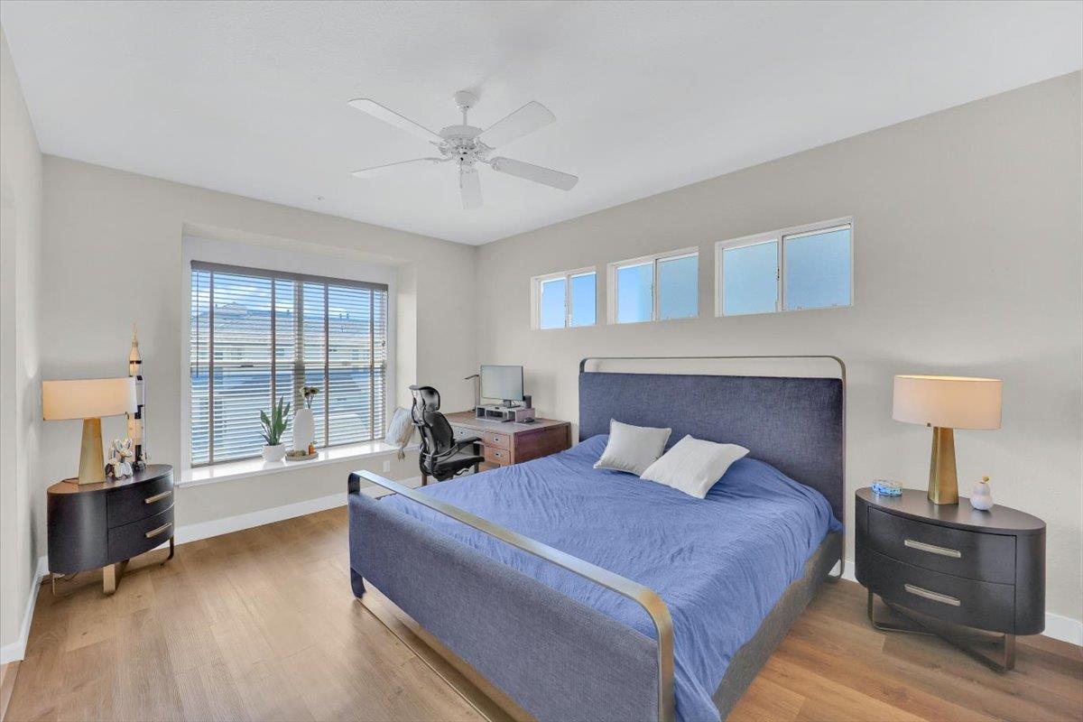 Detail Gallery Image 20 of 45 For 401 Baltic Cir #411,  Redwood Shores,  CA 94065 - 2 Beds | 2/1 Baths