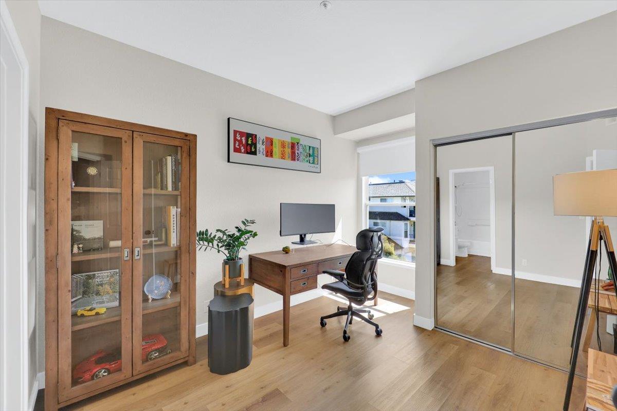 Detail Gallery Image 29 of 45 For 401 Baltic Cir #411,  Redwood Shores,  CA 94065 - 2 Beds | 2/1 Baths