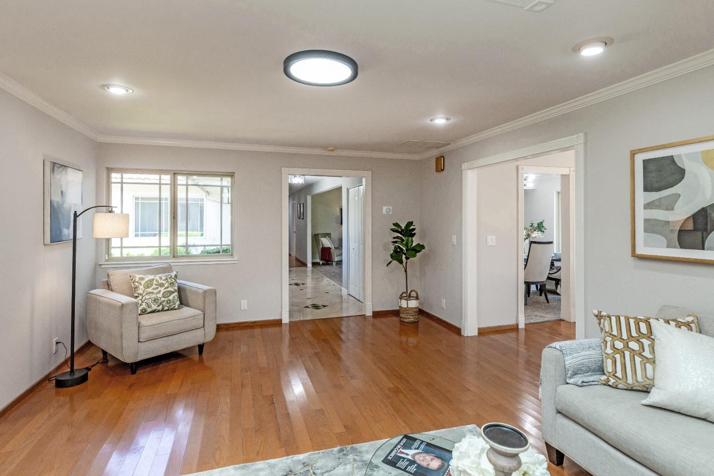 Detail Gallery Image 14 of 43 For 12141 Marilla Dr, Saratoga,  CA 95070 - 5 Beds | 2/1 Baths