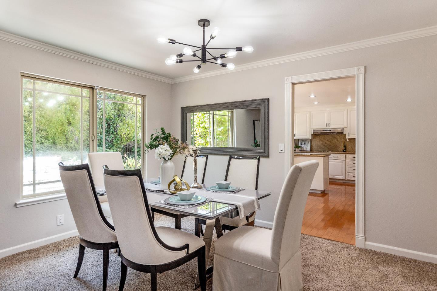 Detail Gallery Image 15 of 43 For 12141 Marilla Dr, Saratoga,  CA 95070 - 5 Beds | 2/1 Baths