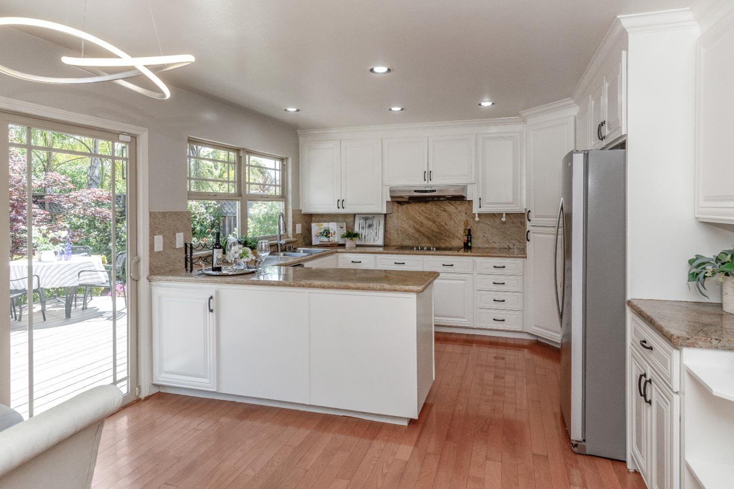 Detail Gallery Image 18 of 43 For 12141 Marilla Dr, Saratoga,  CA 95070 - 5 Beds | 2/1 Baths