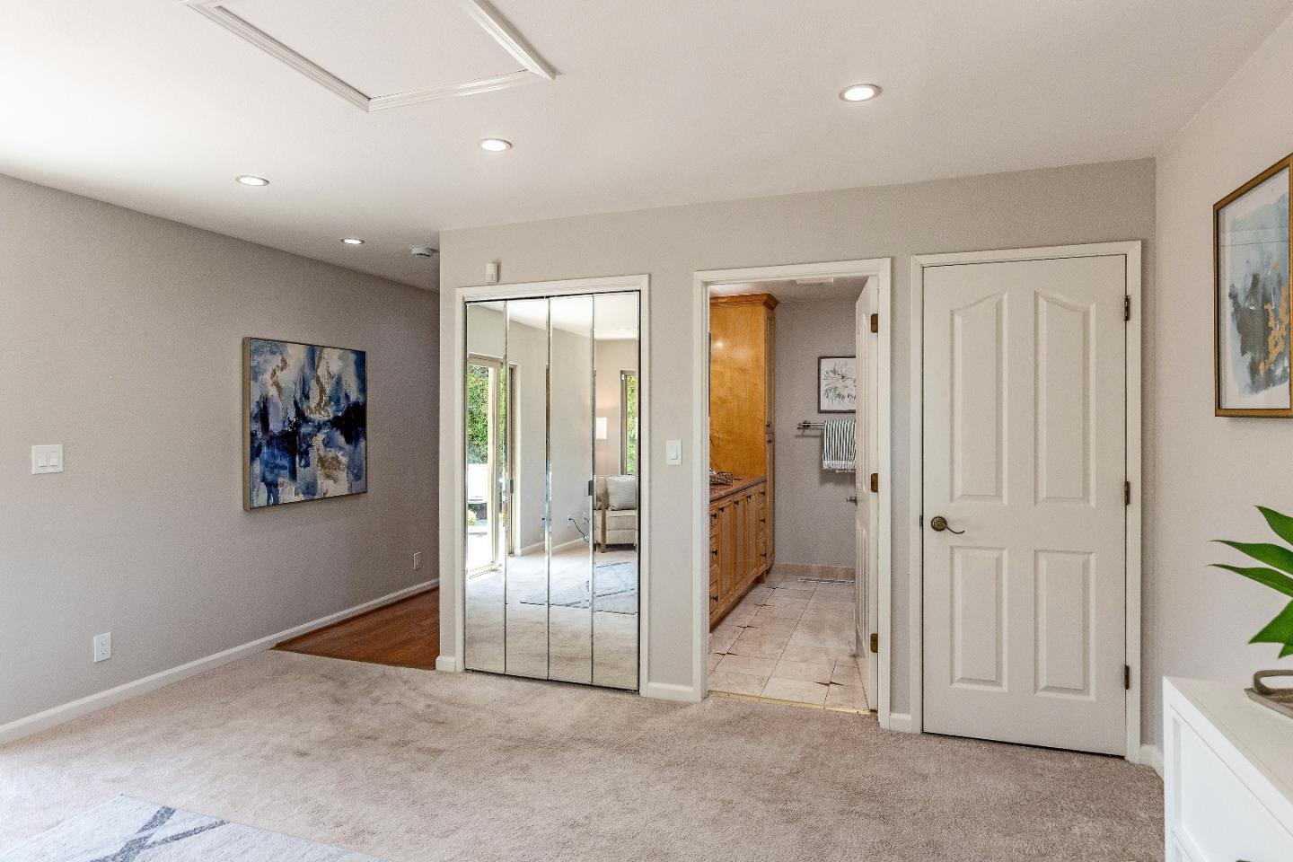 Detail Gallery Image 19 of 43 For 12141 Marilla Dr, Saratoga,  CA 95070 - 5 Beds | 2/1 Baths
