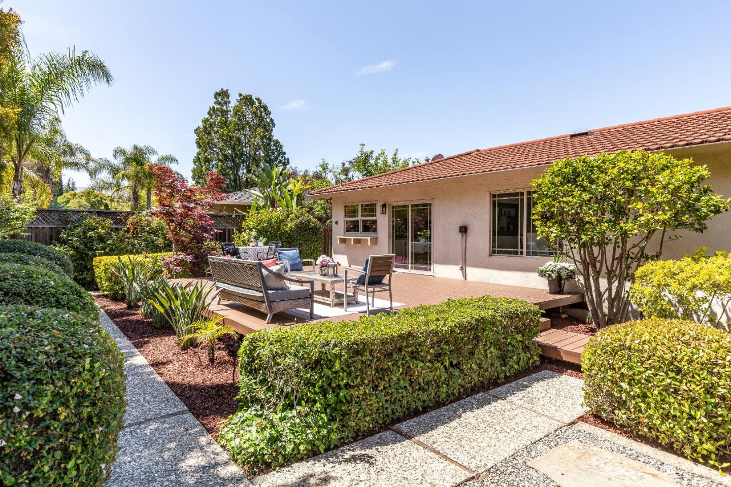 Detail Gallery Image 39 of 43 For 12141 Marilla Dr, Saratoga,  CA 95070 - 5 Beds | 2/1 Baths