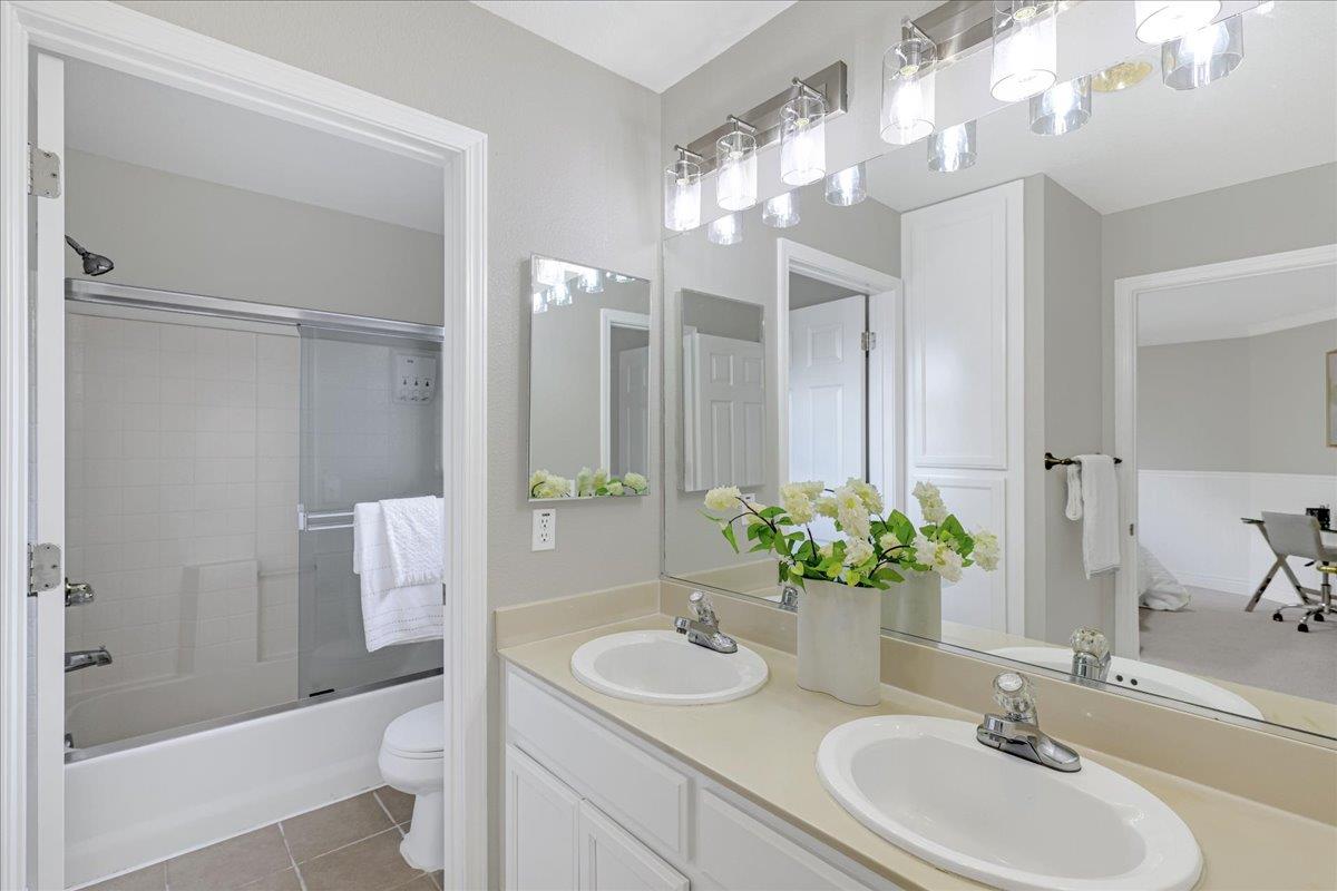 Detail Gallery Image 33 of 58 For 4480 Peacock Ct, Dublin,  CA 94568 - 4 Beds | 3 Baths