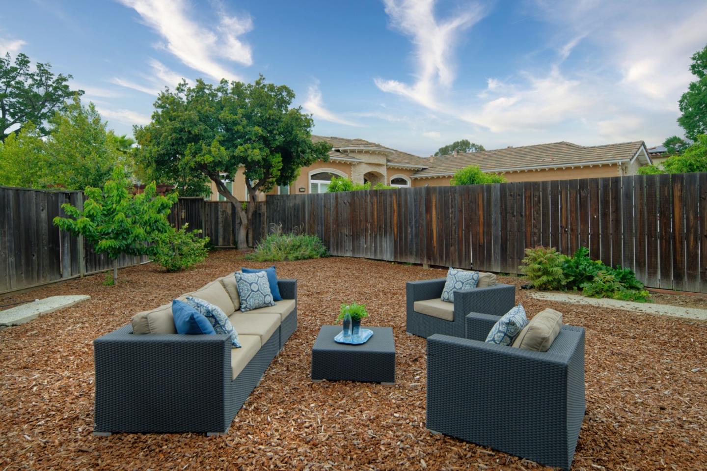 Detail Gallery Image 39 of 49 For 1131 Carla, San Jose,  CA 95120 - 7 Beds | 2/1 Baths