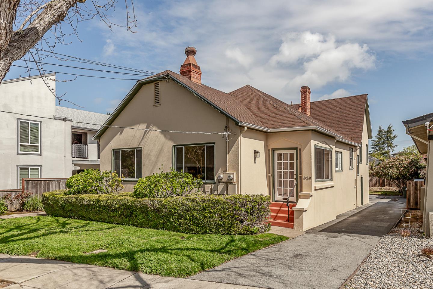 Detail Gallery Image 1 of 42 For 828 Highland Ave, San Mateo,  CA 94401 - – Beds | – Baths