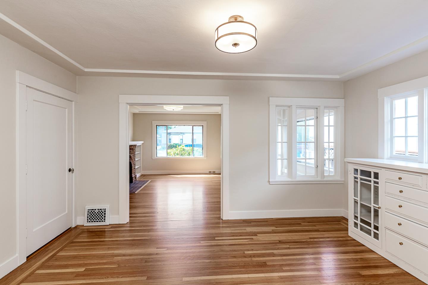 Detail Gallery Image 22 of 42 For 828 Highland Ave, San Mateo,  CA 94401 - – Beds | – Baths
