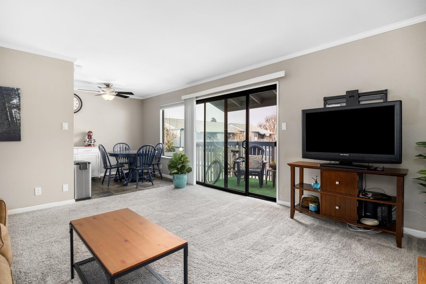 Detail Gallery Image 2 of 28 For 1925 46th Ave #60,  Capitola,  CA 95010 - 2 Beds | 1 Baths