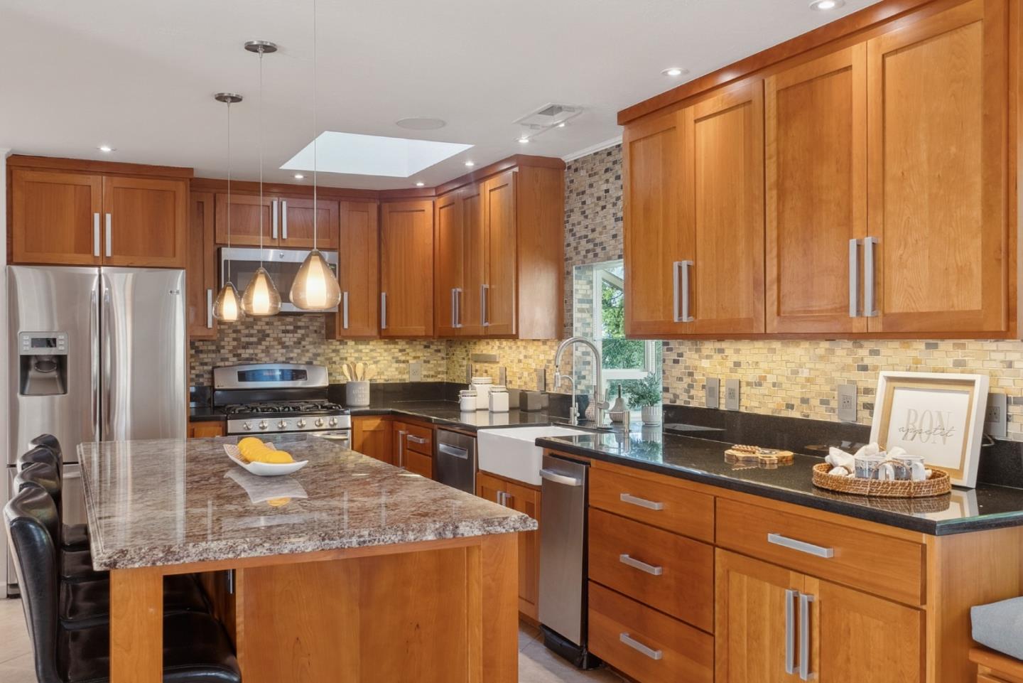 Detail Gallery Image 22 of 70 For 1619 Sunset Ridge Rd, Los Gatos,  CA 95033 - 3 Beds | 2 Baths