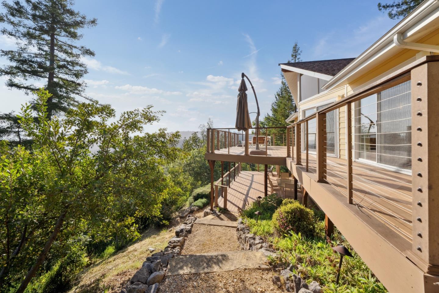 Detail Gallery Image 4 of 70 For 1619 Sunset Ridge Rd, Los Gatos,  CA 95033 - 3 Beds | 2 Baths