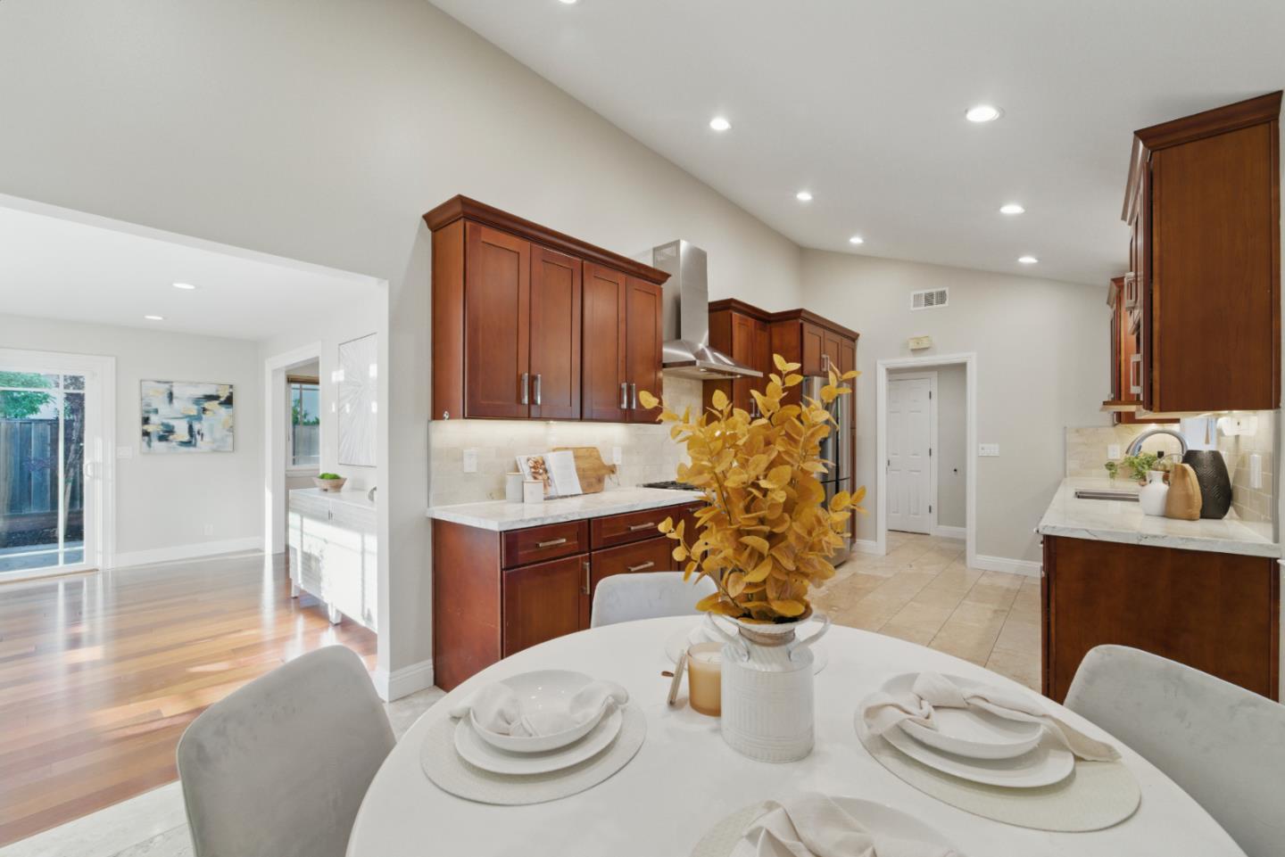 Detail Gallery Image 19 of 85 For 6374 Camden Ave, San Jose,  CA 95120 - 4 Beds | 2 Baths