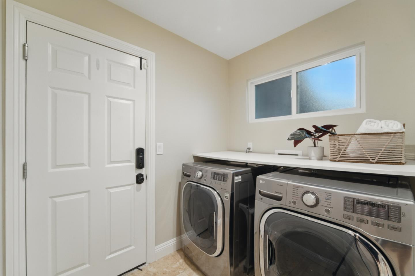 Detail Gallery Image 22 of 85 For 6374 Camden Ave, San Jose,  CA 95120 - 4 Beds | 2 Baths