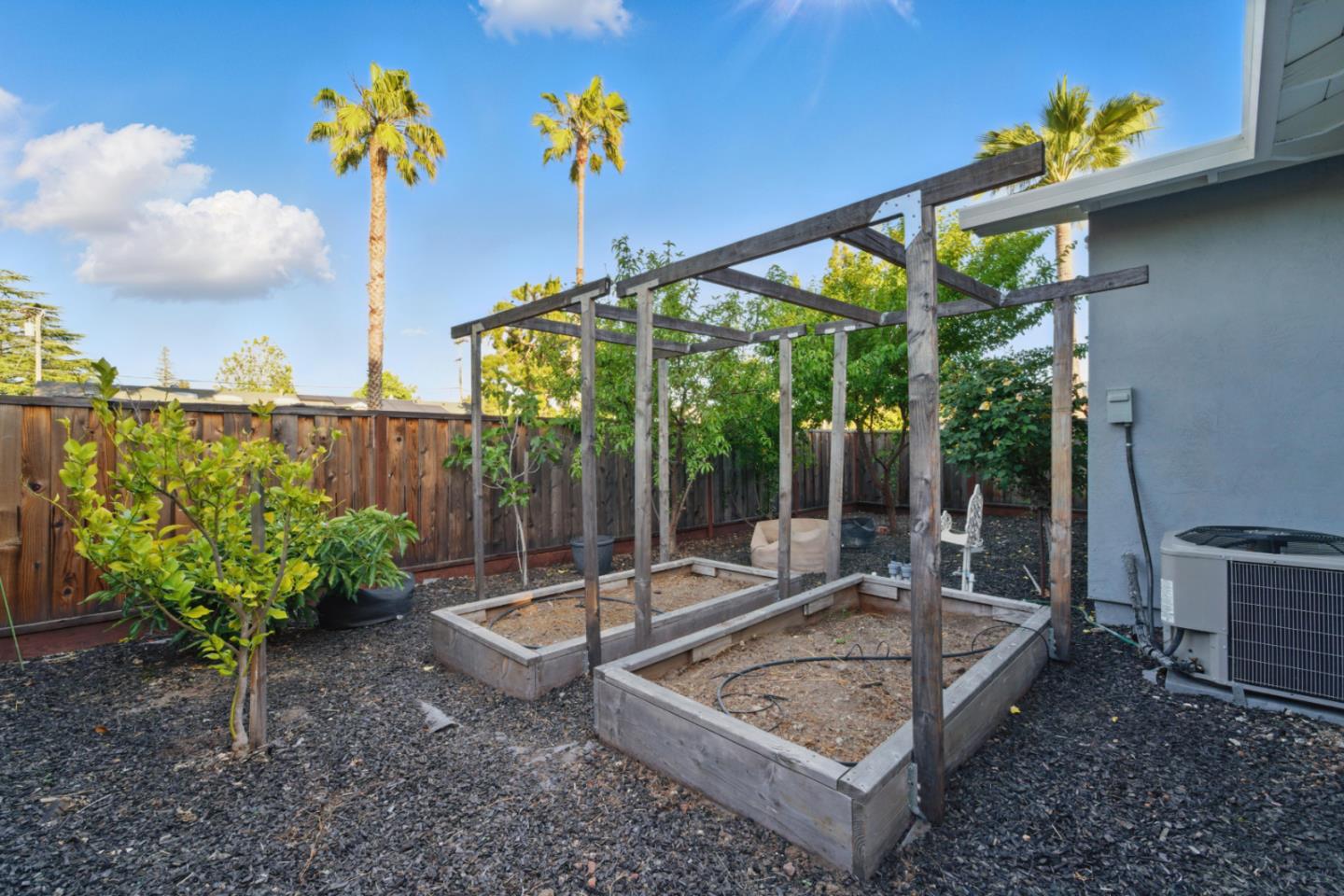 Detail Gallery Image 57 of 85 For 6374 Camden Ave, San Jose,  CA 95120 - 4 Beds | 2 Baths
