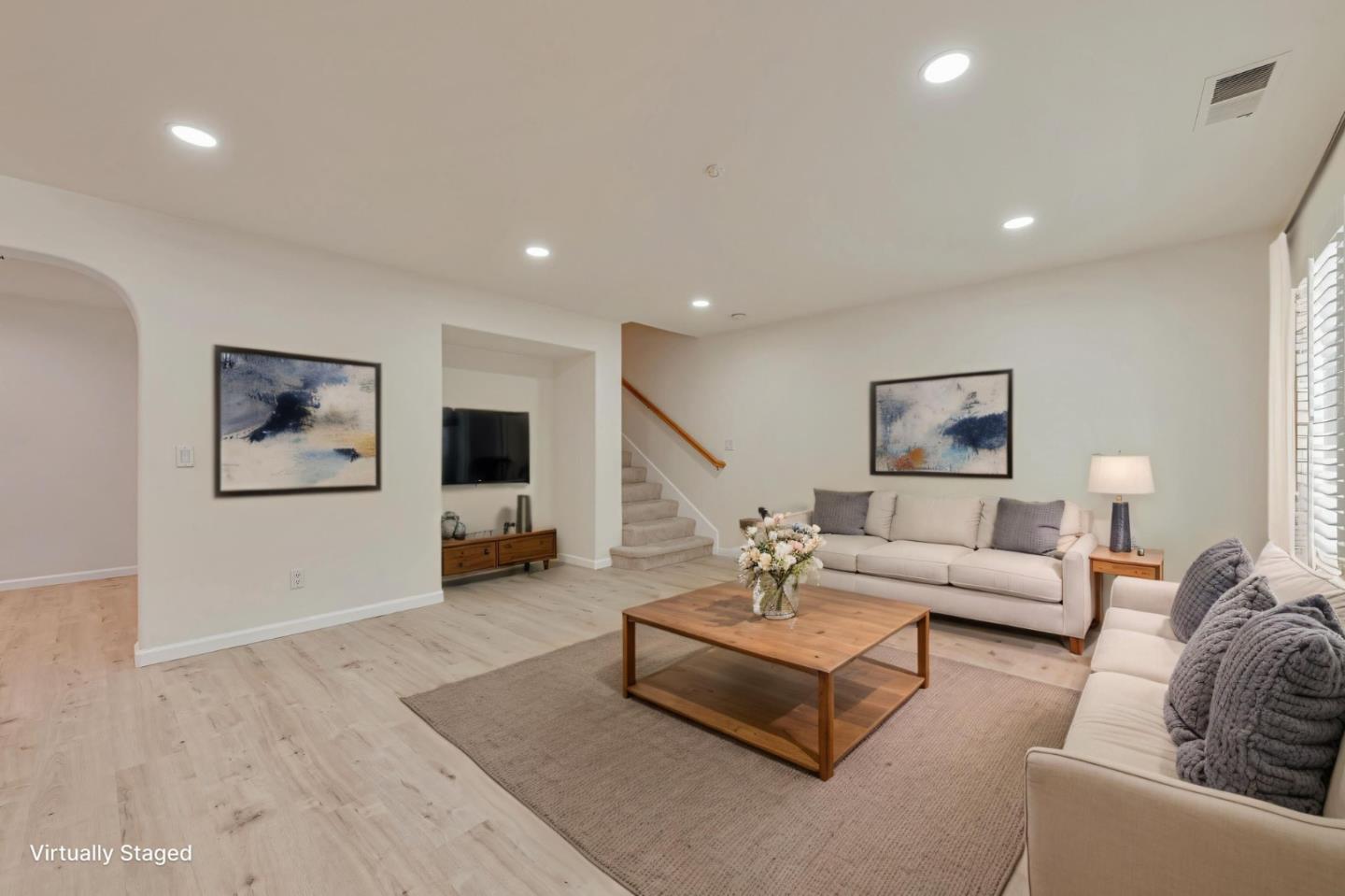 Detail Gallery Image 14 of 48 For 4232 Lautrec Dr, San Jose,  CA 95135 - 3 Beds | 2/1 Baths