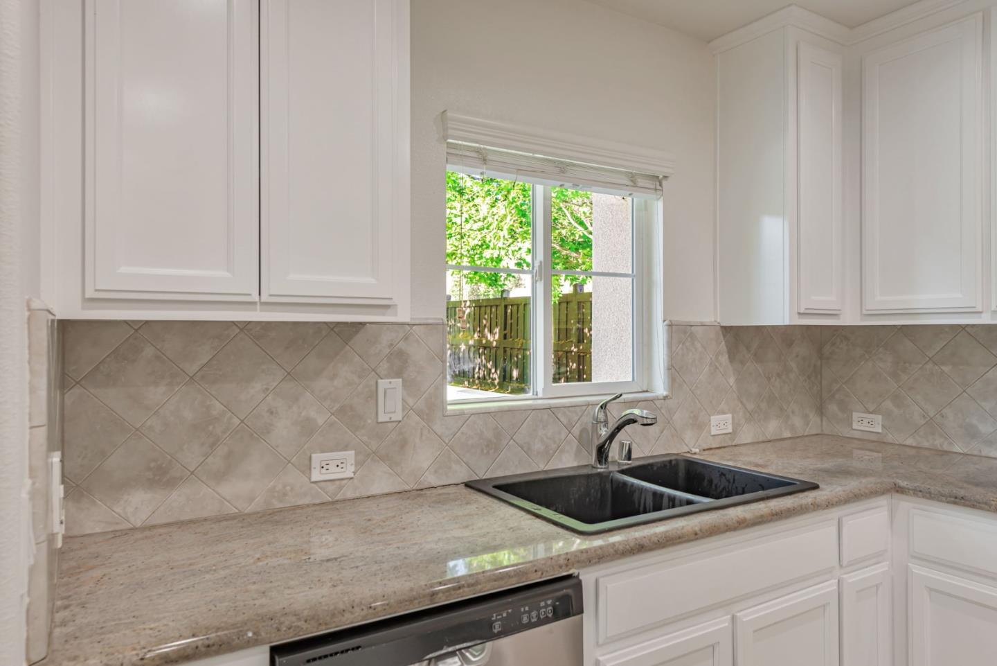 Detail Gallery Image 23 of 48 For 4232 Lautrec Dr, San Jose,  CA 95135 - 3 Beds | 2/1 Baths