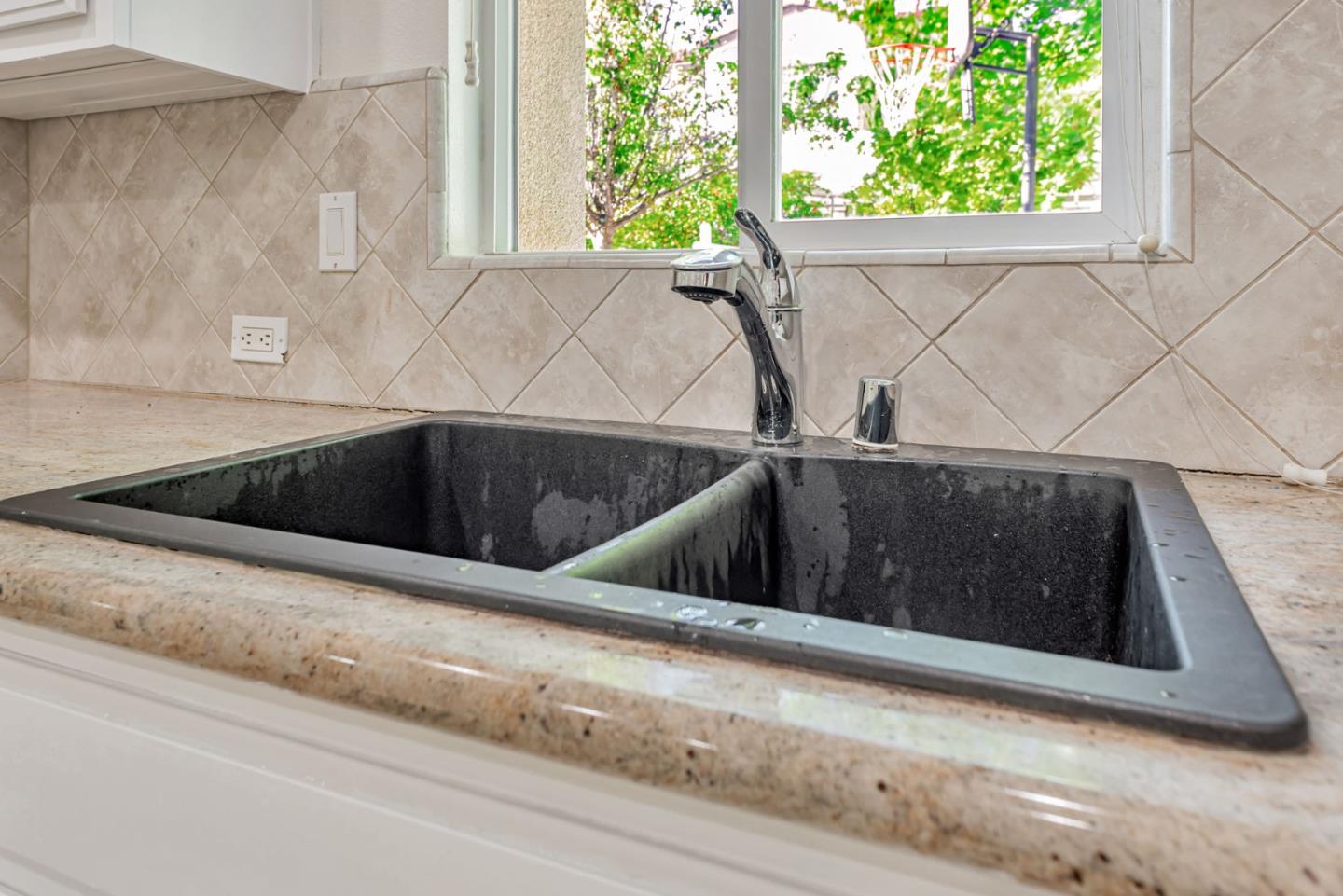 Detail Gallery Image 28 of 48 For 4232 Lautrec Dr, San Jose,  CA 95135 - 3 Beds | 2/1 Baths