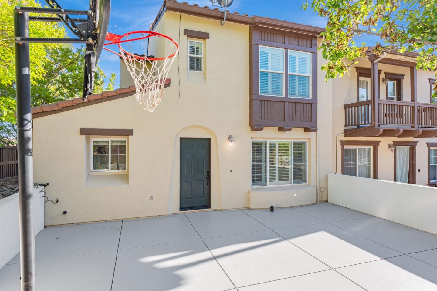 Detail Gallery Image 6 of 48 For 4232 Lautrec Dr, San Jose,  CA 95135 - 3 Beds | 2/1 Baths