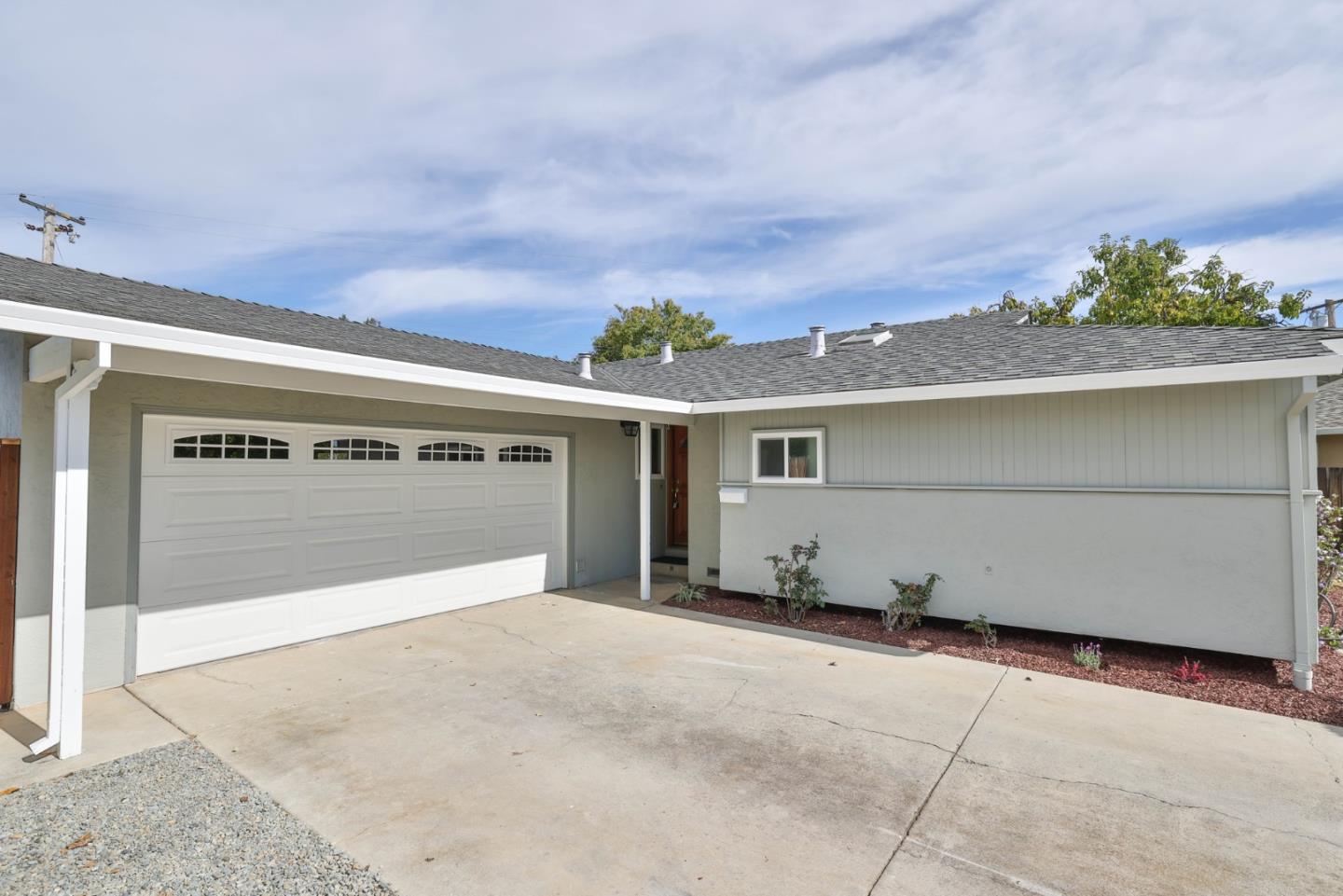 Detail Gallery Image 2 of 17 For 7935 Fall Court, Cupertino,  CA 95014 - 3 Beds | 2 Baths