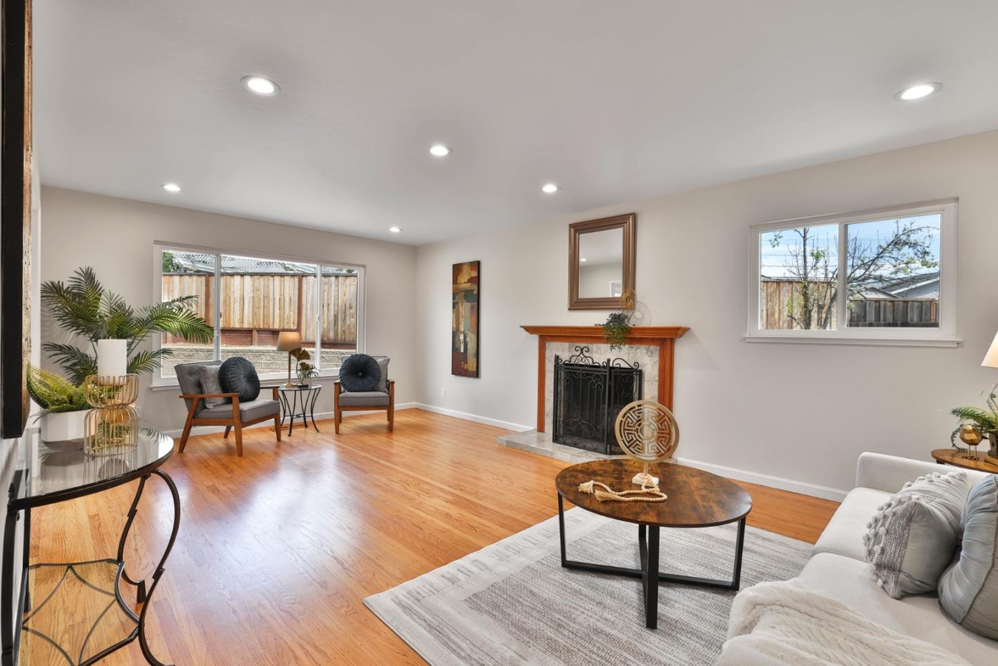 Detail Gallery Image 3 of 17 For 7935 Fall Court, Cupertino,  CA 95014 - 3 Beds | 2 Baths