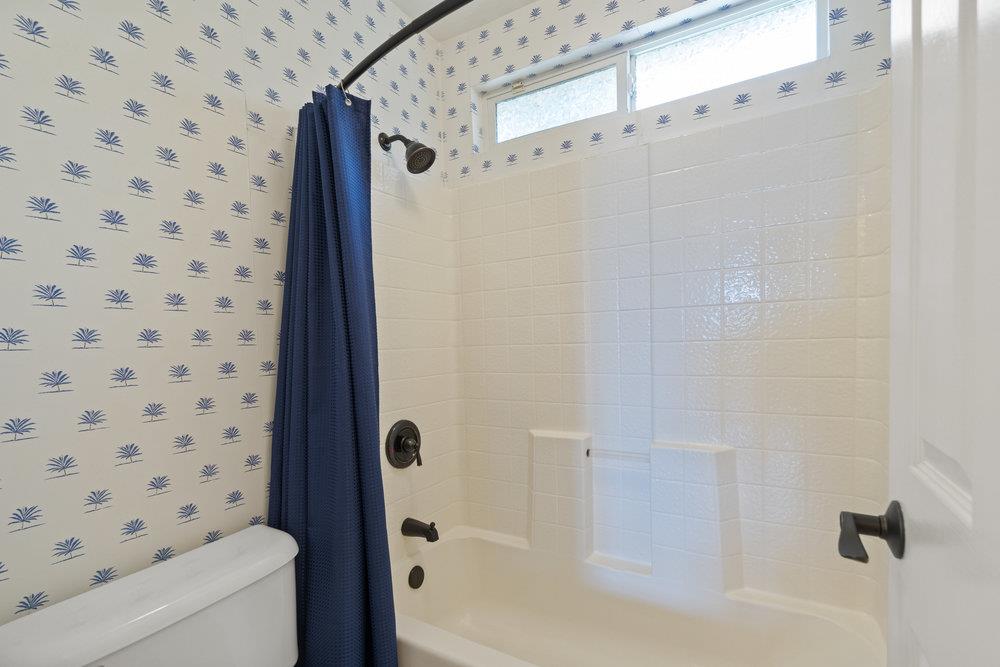Detail Gallery Image 42 of 90 For 978 Martin Trl, Daly City,  CA 94014 - 4 Beds | 3/1 Baths