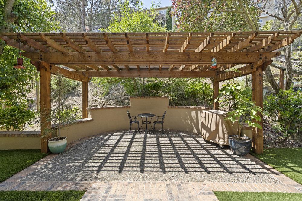 Detail Gallery Image 59 of 90 For 978 Martin Trl, Daly City,  CA 94014 - 4 Beds | 3/1 Baths