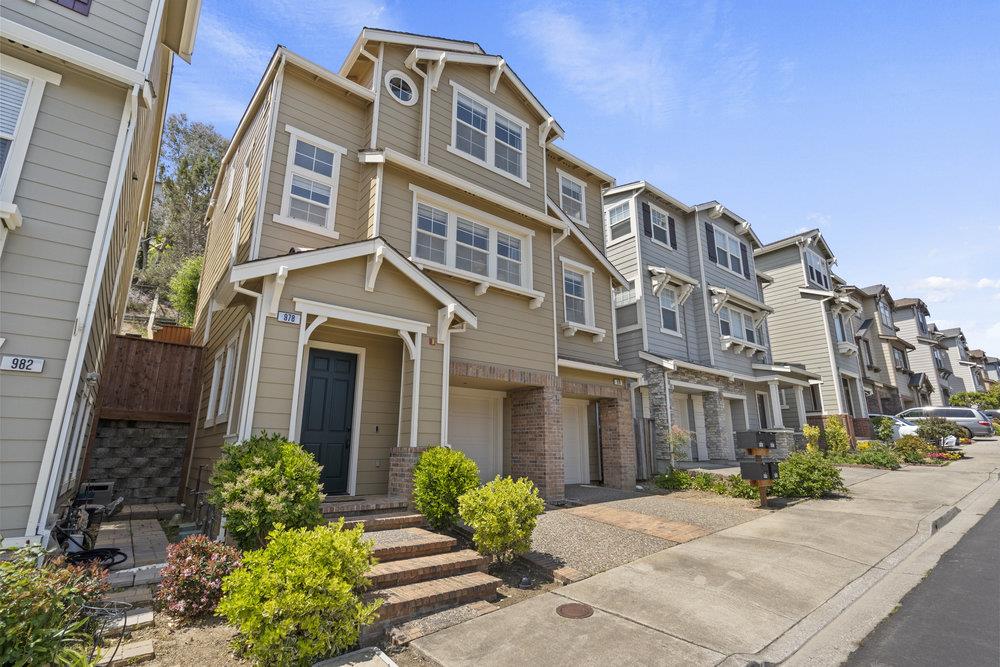 Detail Gallery Image 67 of 90 For 978 Martin Trl, Daly City,  CA 94014 - 4 Beds | 3/1 Baths