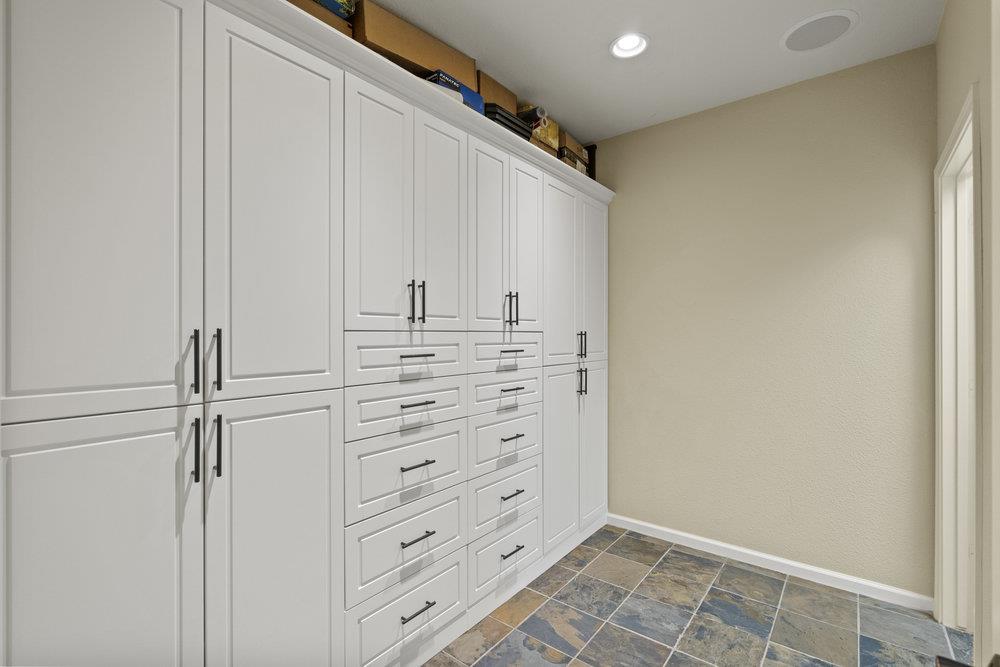 Detail Gallery Image 69 of 90 For 978 Martin Trl, Daly City,  CA 94014 - 4 Beds | 3/1 Baths