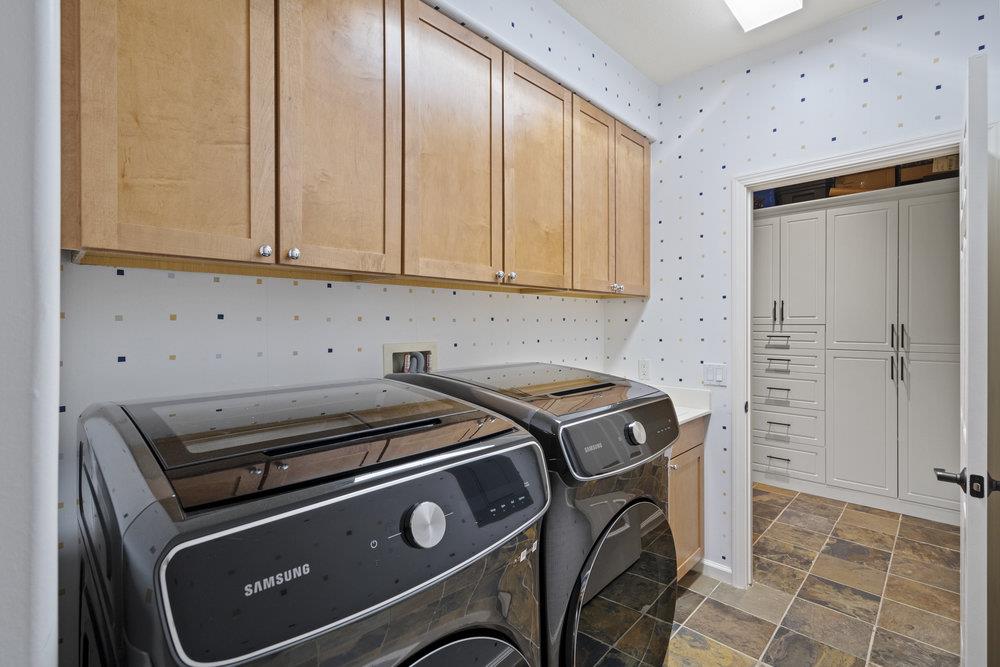 Detail Gallery Image 73 of 90 For 978 Martin Trl, Daly City,  CA 94014 - 4 Beds | 3/1 Baths