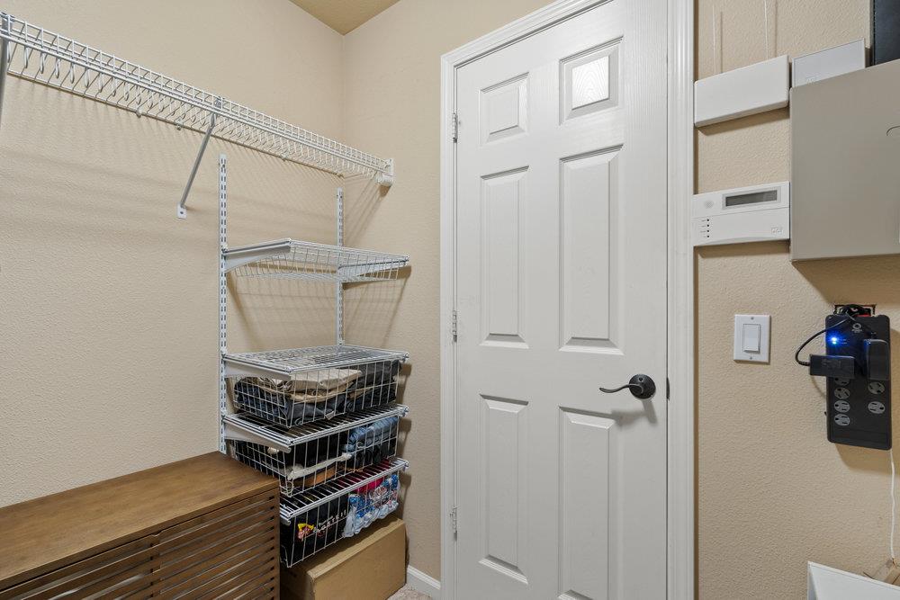 Detail Gallery Image 76 of 90 For 978 Martin Trl, Daly City,  CA 94014 - 4 Beds | 3/1 Baths