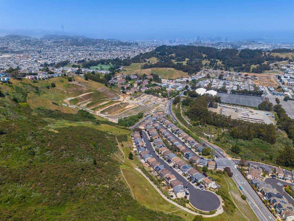 Detail Gallery Image 82 of 90 For 978 Martin Trl, Daly City,  CA 94014 - 4 Beds | 3/1 Baths