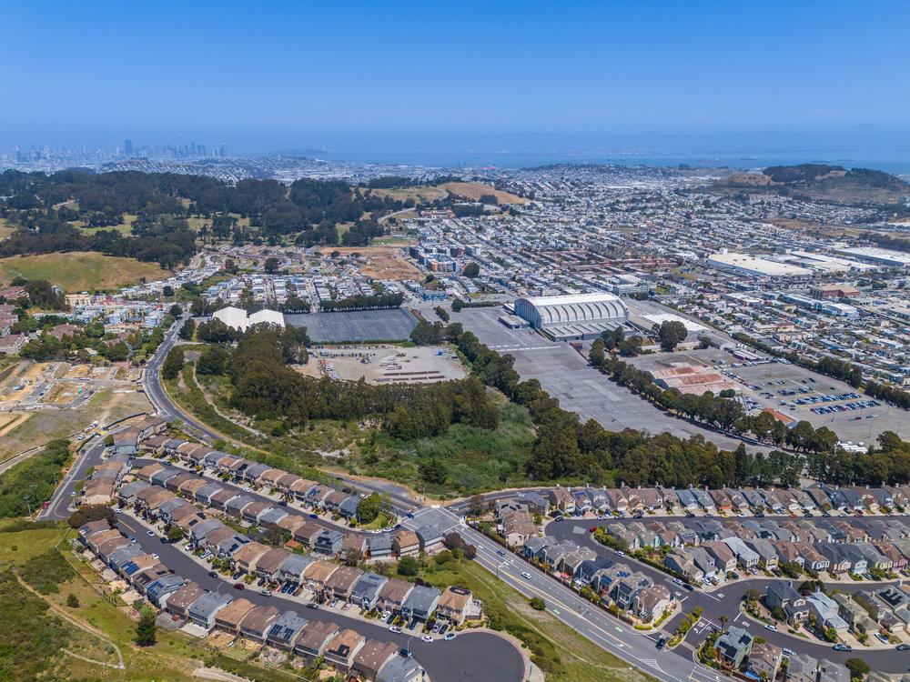 Detail Gallery Image 83 of 90 For 978 Martin Trl, Daly City,  CA 94014 - 4 Beds | 3/1 Baths