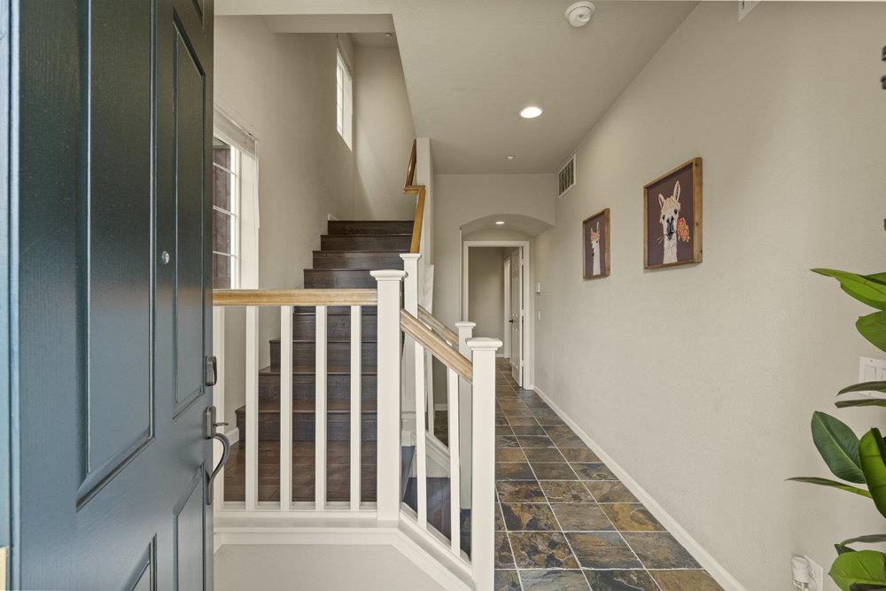 Detail Gallery Image 87 of 90 For 978 Martin Trl, Daly City,  CA 94014 - 4 Beds | 3/1 Baths