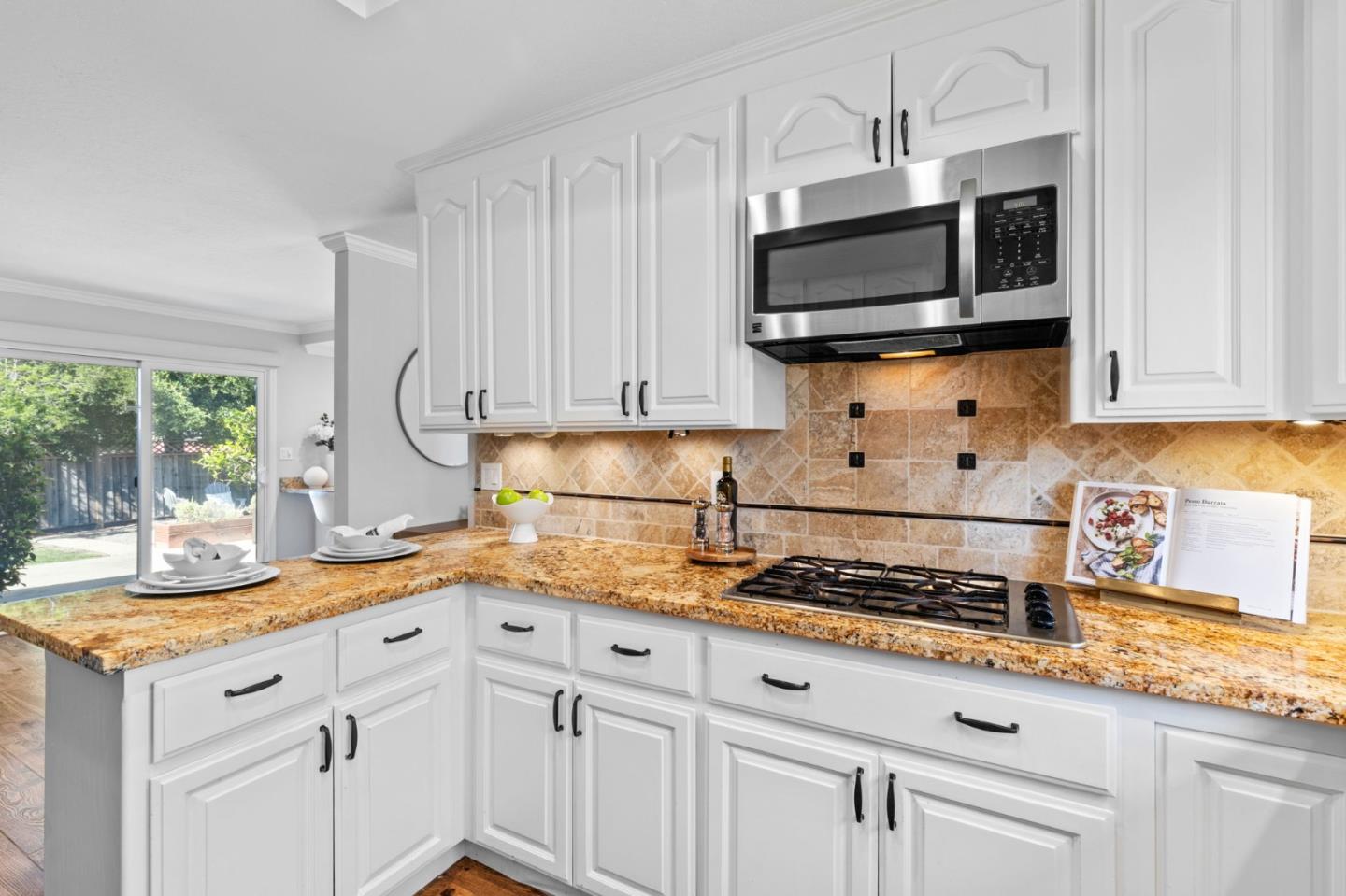Detail Gallery Image 14 of 25 For 2251 Barrett Ave, San Jose,  CA 95124 - 3 Beds | 2 Baths