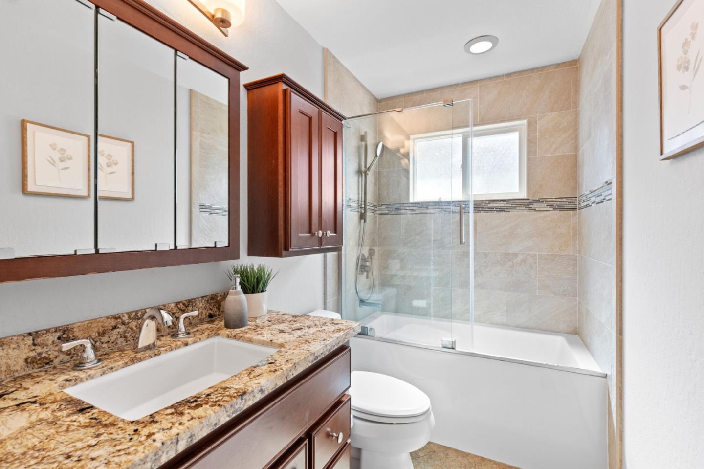 Detail Gallery Image 18 of 25 For 2251 Barrett Ave, San Jose,  CA 95124 - 3 Beds | 2 Baths