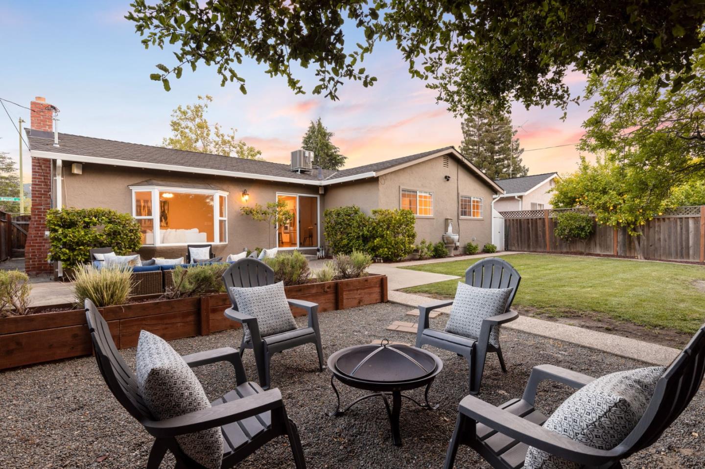 Detail Gallery Image 22 of 25 For 2251 Barrett Ave, San Jose,  CA 95124 - 3 Beds | 2 Baths