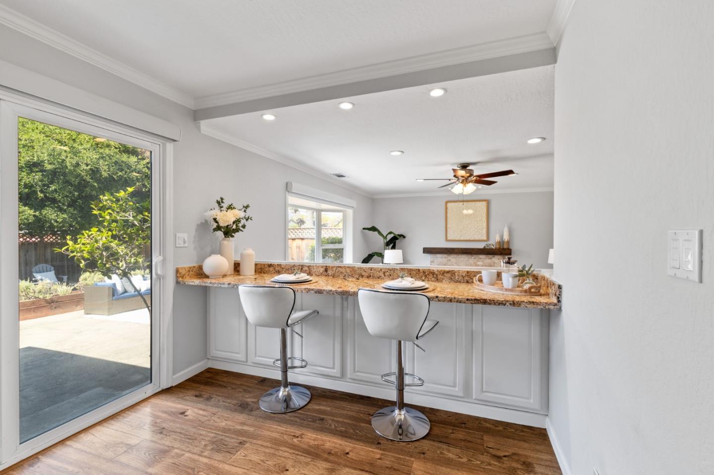 Detail Gallery Image 8 of 25 For 2251 Barrett Ave, San Jose,  CA 95124 - 3 Beds | 2 Baths
