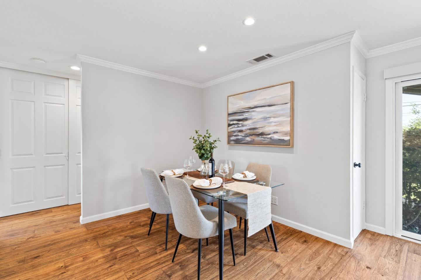 Detail Gallery Image 9 of 25 For 2251 Barrett Ave, San Jose,  CA 95124 - 3 Beds | 2 Baths