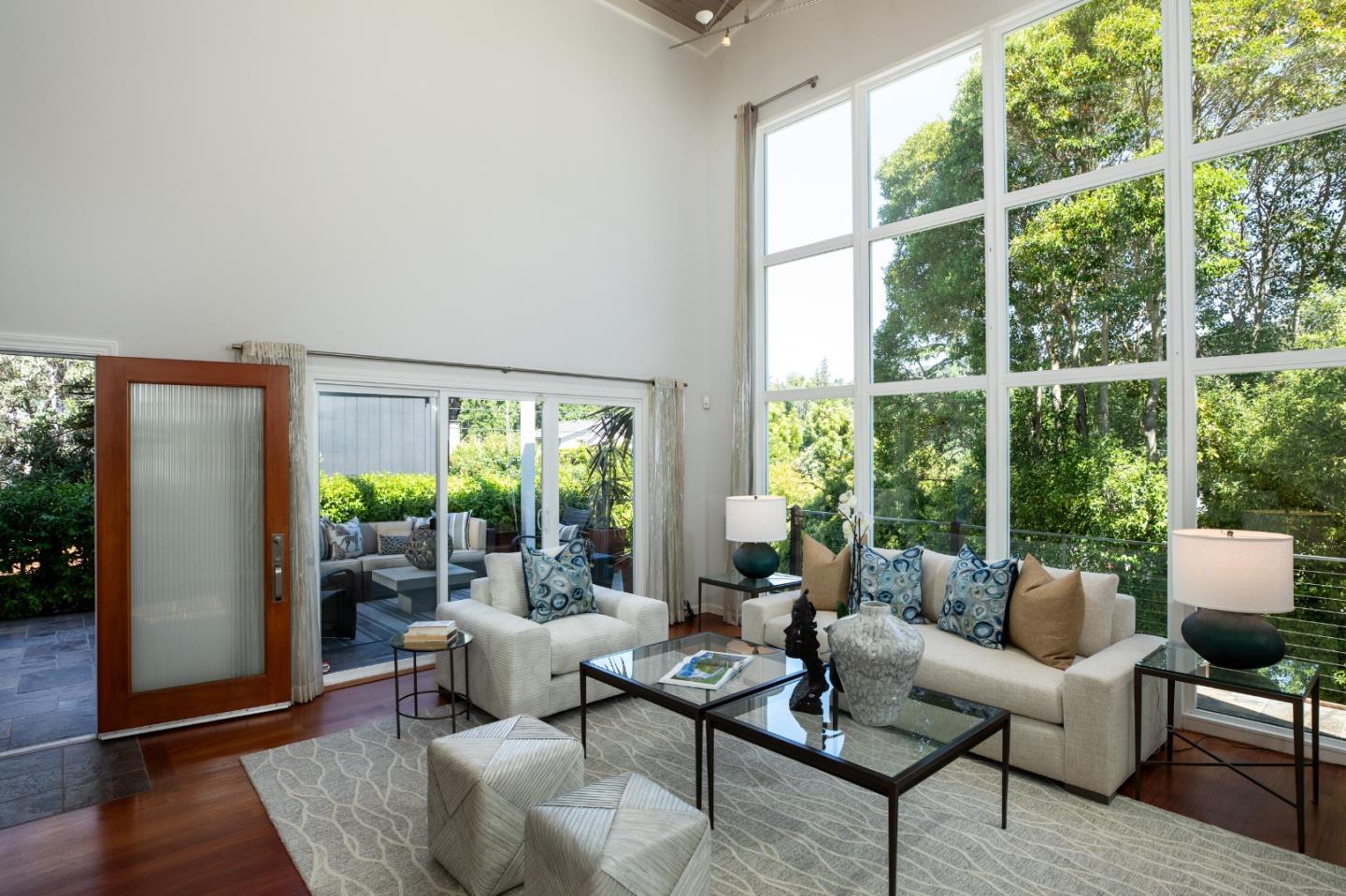 Detail Gallery Image 10 of 29 For 7 Phillip Ln, San Carlos,  CA 94070 - 3 Beds | 2 Baths