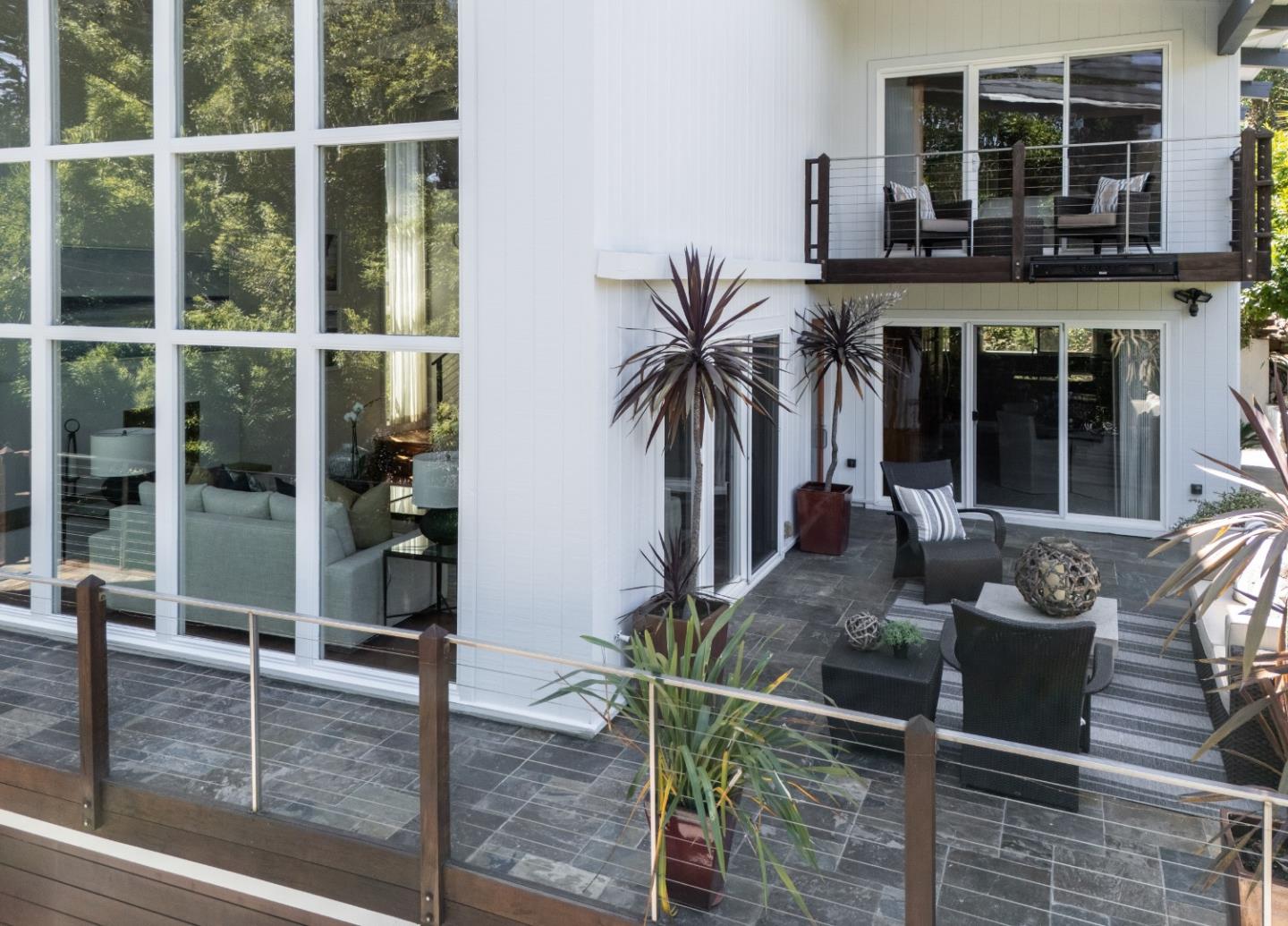 Detail Gallery Image 6 of 29 For 7 Phillip Ln, San Carlos,  CA 94070 - 3 Beds | 2 Baths