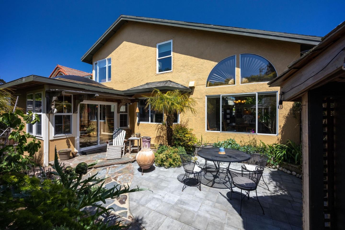 Detail Gallery Image 48 of 65 For 123 Presidio Ave, El Granada,  CA 94018 - 4 Beds | 3 Baths