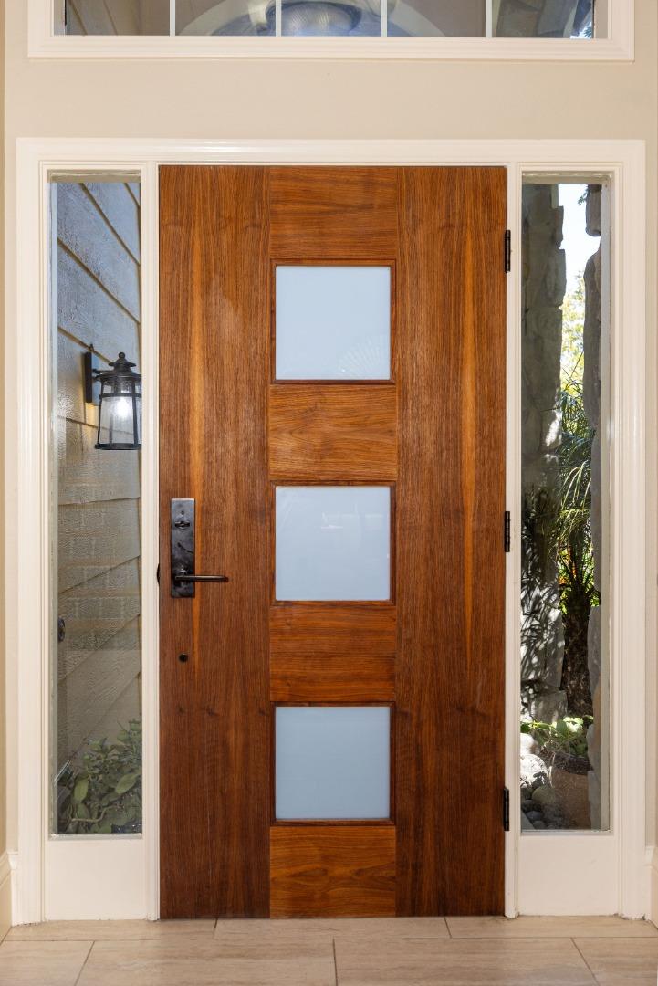 Detail Gallery Image 5 of 65 For 123 Presidio Ave, El Granada,  CA 94018 - 4 Beds | 3 Baths