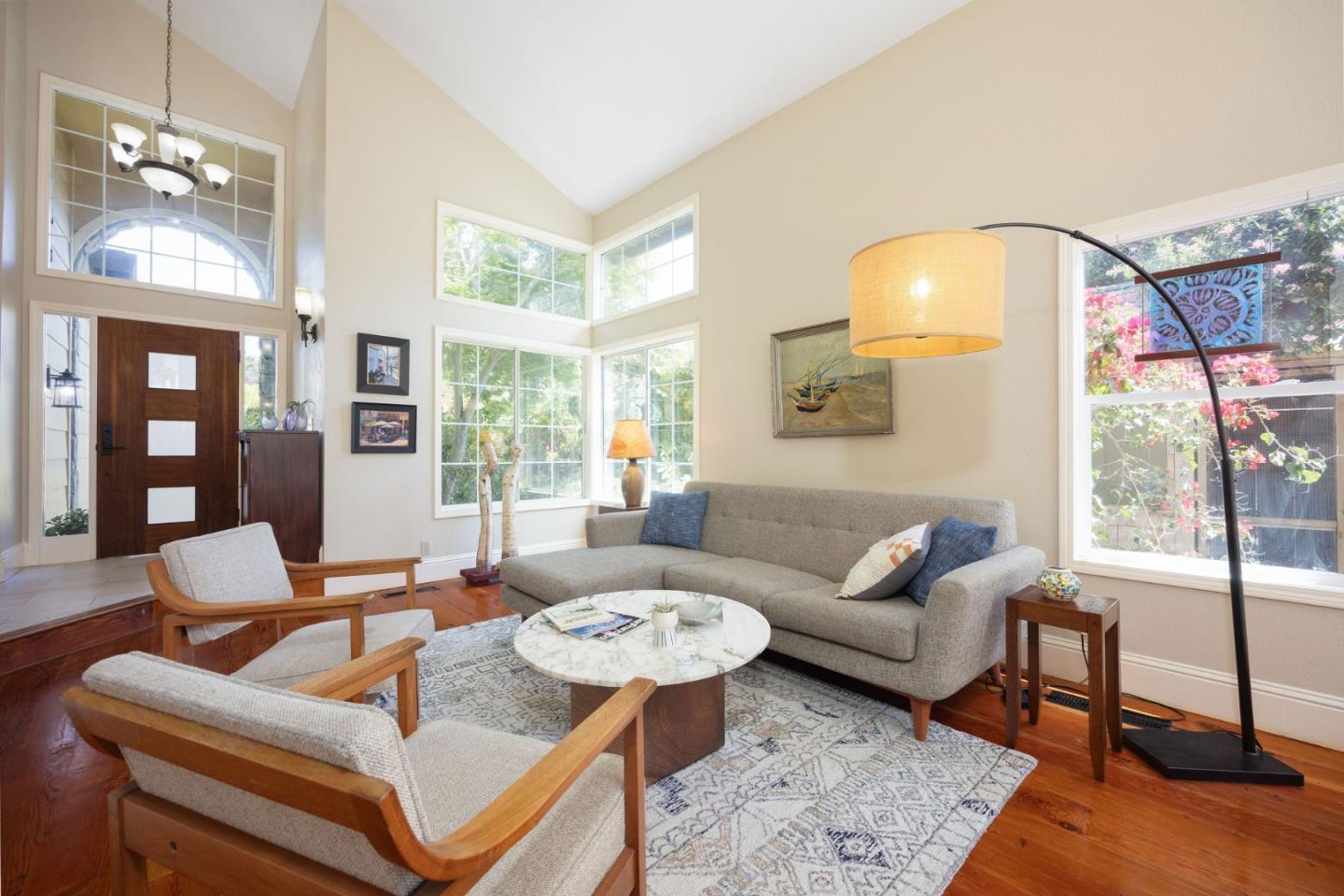 Detail Gallery Image 8 of 65 For 123 Presidio Ave, El Granada,  CA 94018 - 4 Beds | 3 Baths